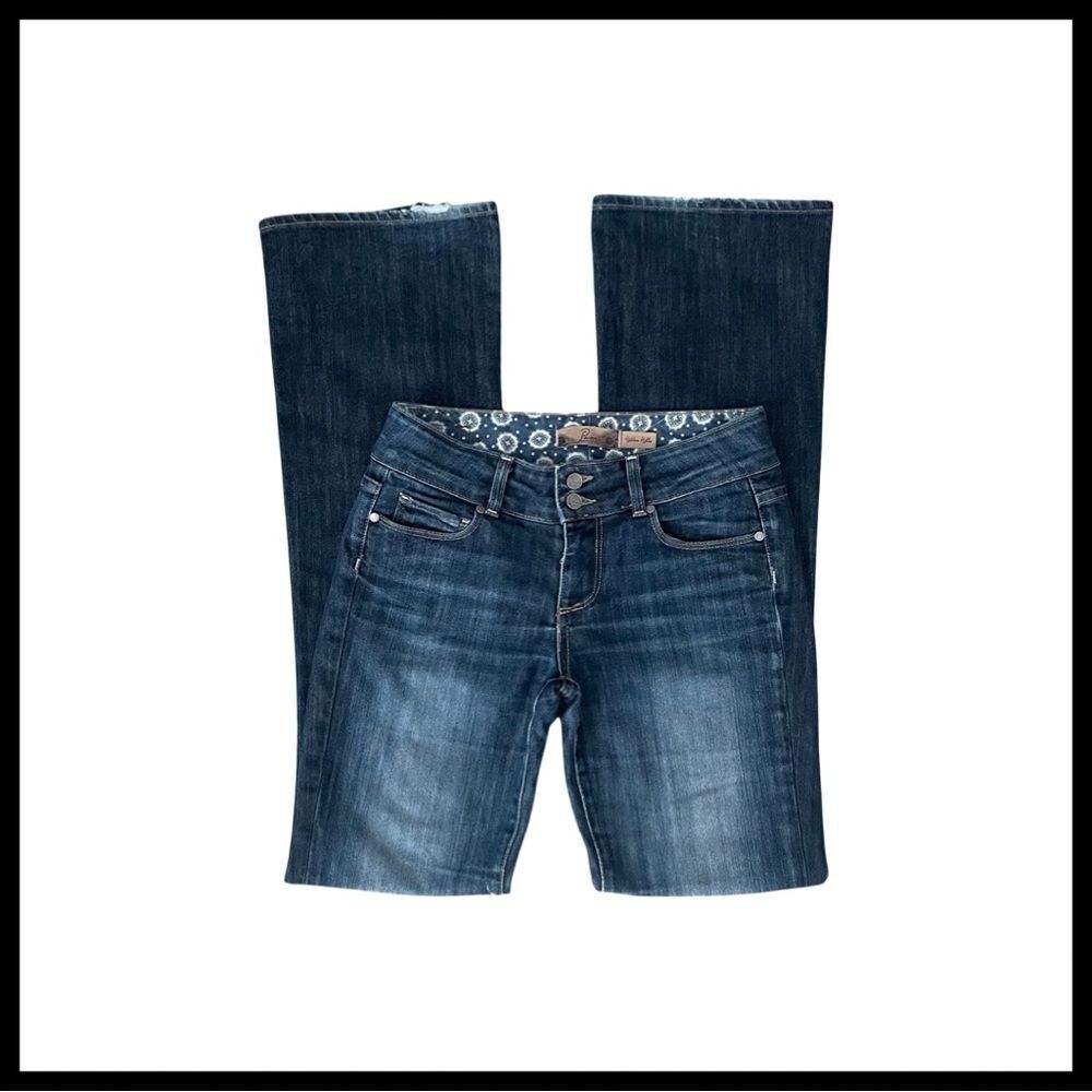 Vintage Paige “Hidden Hills” Low Rise Bootcut Jeans